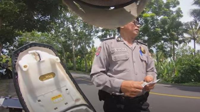 Polri Polisi Yang Peras Wisatawan Jepang Di Bali Sudah Ditindak Tegas News Liputan6 Com