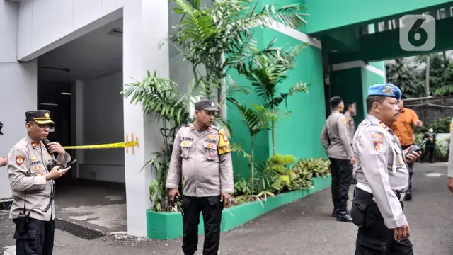 Penjagaan Ketat Kantor MUI Pusat Pasca Insiden Penembakan
