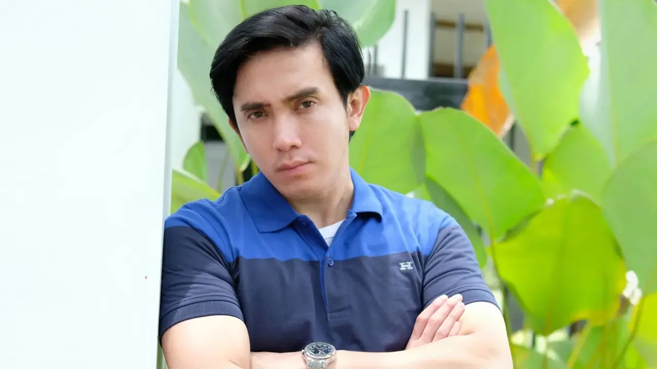 Ahmad Nowmenta Putra dikenal sebagai konten kreator dan penulis buku sejarah.