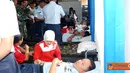 Citizen6, Subang: Bakti Sosial donor darah personel TNI Angkatan Udara di Kalijati berhasil menghimpun sekitar 129 kantong darah dengan berbagai golongan darah. Kegiatan ini merupakan rangkaian Peringatan Hari Bakti TNI AU ke-64. (Pengirim: Pentaksdm)