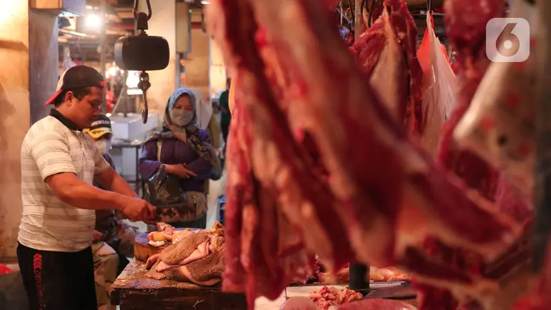 FOTO: Jelang Lebaran, Harga Daging Sapi dan Ayam Alami Kenaikan