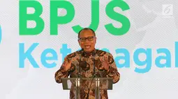 Direktur Utama BPJS Ketenagakerjaan Agus Susanto memberi sambutan saat peresmian proyek pembangunan Social Security Tower, Jakarta. Selasa (30/5). (Liputan6.com/Angga Yuniar)