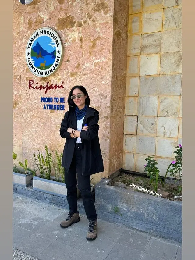Pendakian Perdana, Ini 7 Potret Perjalanan Tatjana Saphira Naik Gunung Rinjani