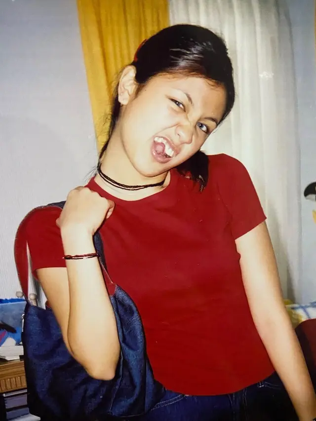 Lakukan '20 Years Challenge' Ini 6 Potret Masa Remaja Sharena Gunawan