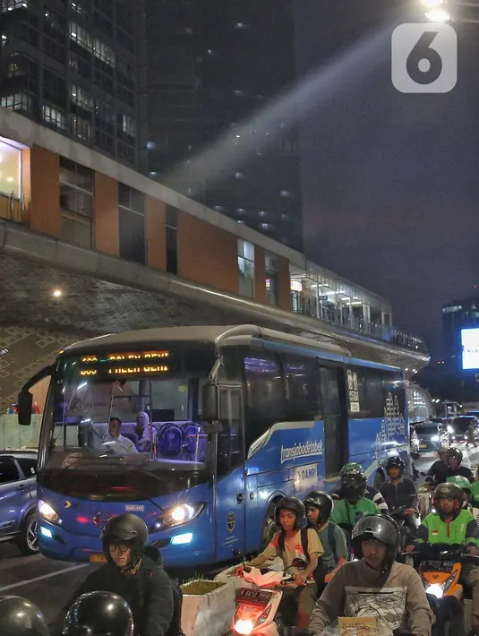 Beberapa waktu lalu, Gubernur Jakarta Pramono Anung telah meresmikan Transjabodetabek rute Pantai Indah Kapuk (PIK) 2-Blok M, Vida Bekasi-Cawang Sentral, dan Alam Sutera-Blok M. (Liputan6.com/Angga Yuniar)