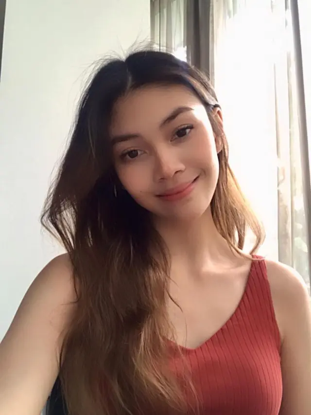 [Fimela] Potret Sasikirana, anak Anjasmara dan Dian Nitami