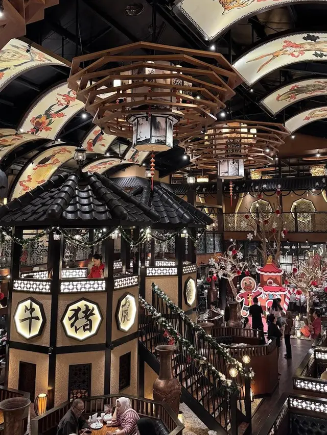 Jejak Rasa Tionghoa di Meja Makan Indonesia: Dari Bakso hingga Lumpia Semarang