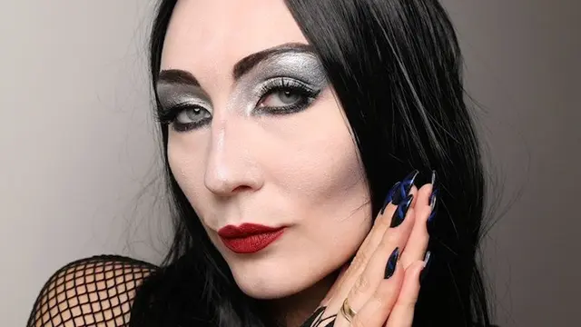 Mirip Aslinya, 8 Kreasi Seni Makeup Karakter Film Ini Bikin Takjub