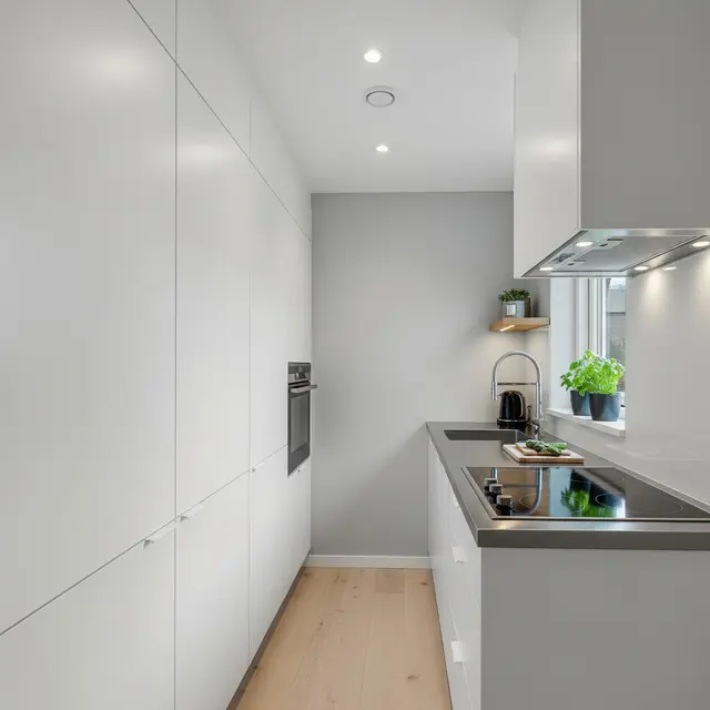 Contoh Dapur Kecil yang Tidak Menyebarkan Bau Masakan ke Seluruh Rumah (AI Generated)