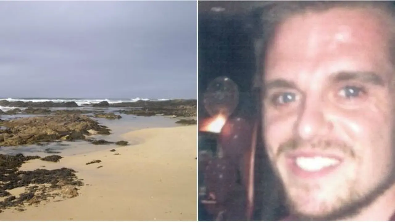 Peselancar terombang-ambing selama 32 jam di laut. (Scotland Police)