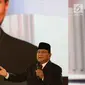 Capres nomor urut 02 Prabowo Subianto saat tanya jawab dalam debat keempat Pilpres 2019 yang diselenggarakan KPU di Hotel Shangri-La, Jakarta, Sabtu (30/3). Debat kali ini mengangkat tema tentang ideologi, pemerintahan, pertahanan dan keamanan, serta hubungan internasional. (Liputan6.com/JohanTallo)