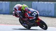 Pebalap binaan PT Astra Honda Motor (AHM) yang turun di ajang Moto3 Junior World Championship, Muhammad Kiandra Ramadhipa, amankan empat poin sebelum rehat balap tengah musim. Pada balapan di Sirkuit Nevers Magny-Cours, Prancis pada Minggu (26/07/2026), pebalap asal Sleman, Yogyakarta ini finish ke-12. (AHM)