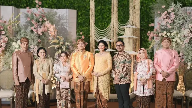 Pesona Glowing Bumil Erina Gudono Kenakan 3 Kebaya Berbeda di Acara Tasyakuran 7 Bulan Kehamilannya