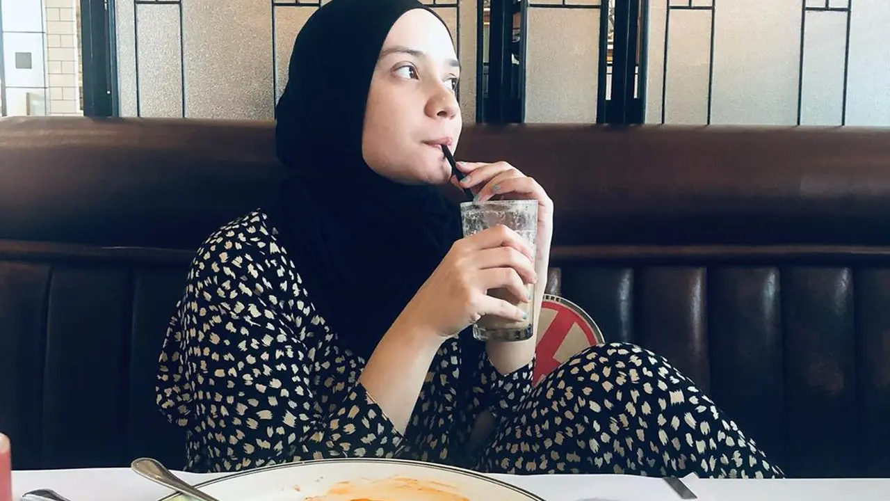 Lama Tak Terlihat di Layar Kaca, Ini 6 Potret Terbaru Putri Anne