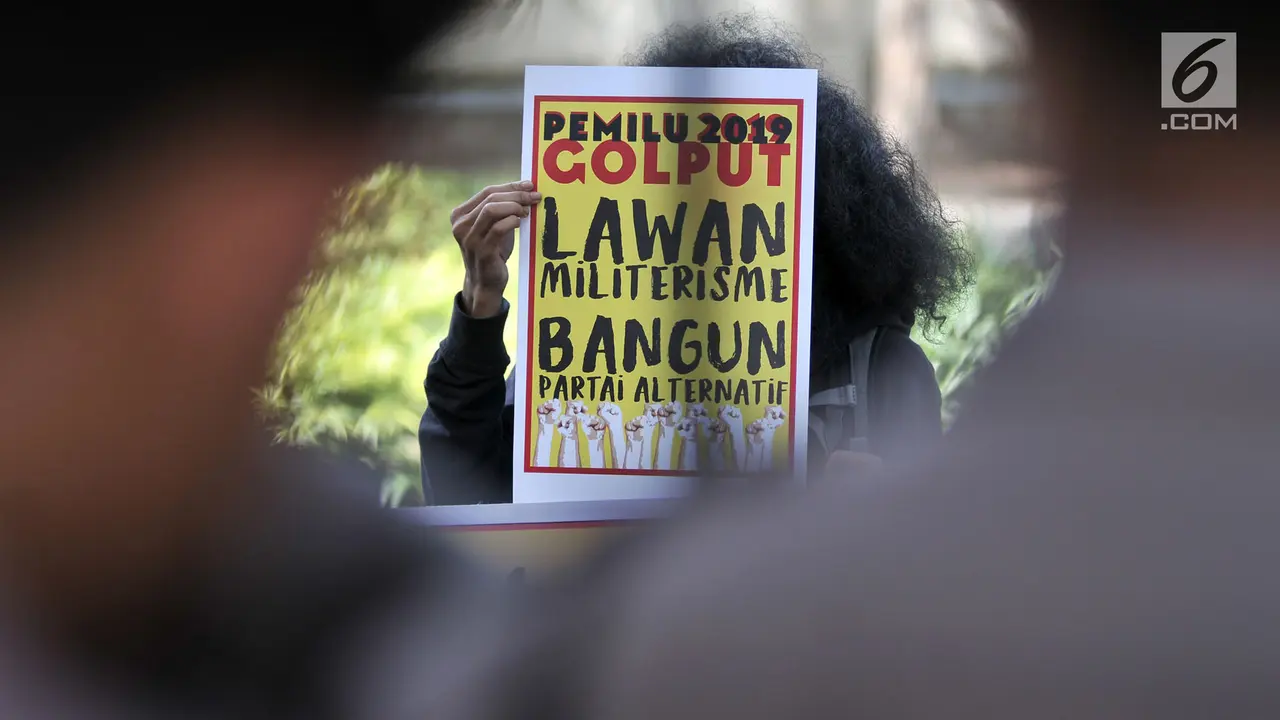Gelar Aksi Depan KPU Serukan Sikap Golput dalam Pemilu 2019
