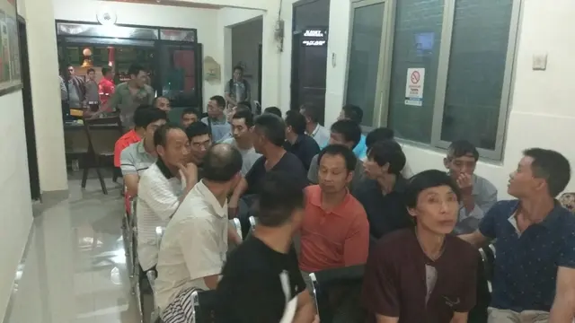 Tenaga kerja asing TKA asal Tiongkok yang ditahan Kepolisian Polres Bogor kini sudah dibebaskan