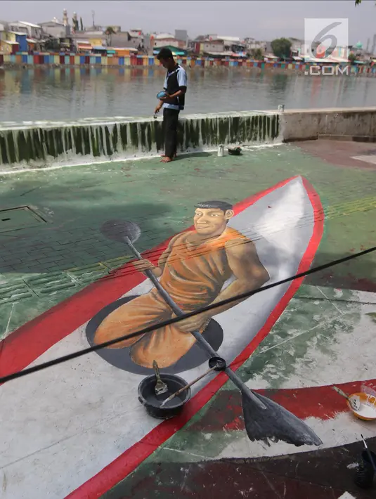 Lukisan mural tiga dimensi berbentuk atlet dayung yang berada di trotoar jalan di kawasan Danau Sunter, Jakarta, Senin (26/3). Pengecatan mural di sepanjang trotoar Danau Sunter tersebut untuk memperindah tata ruang kota. (Liputan6/Arya Manggala)