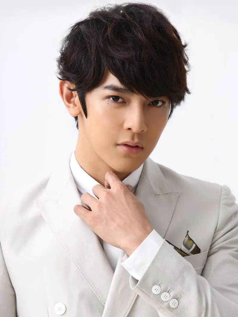 Jiro Wang