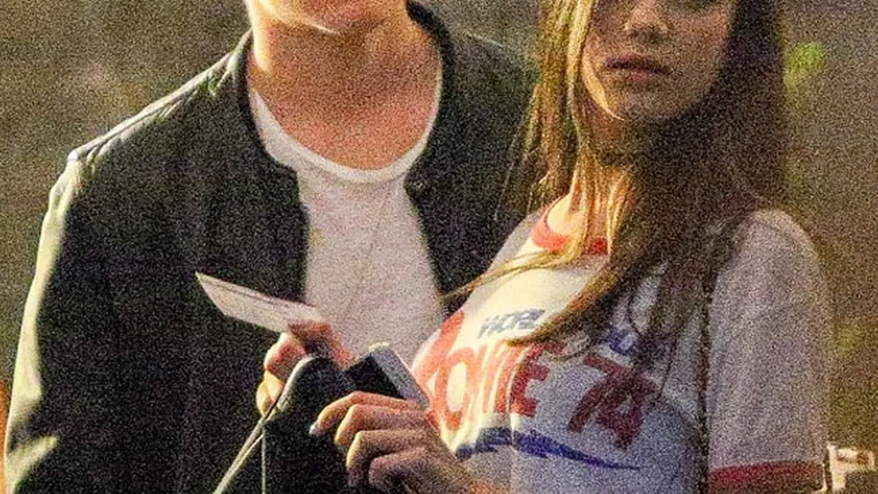 [Bintang] Brooklyn Beckham dan Sonia Ben Ammar