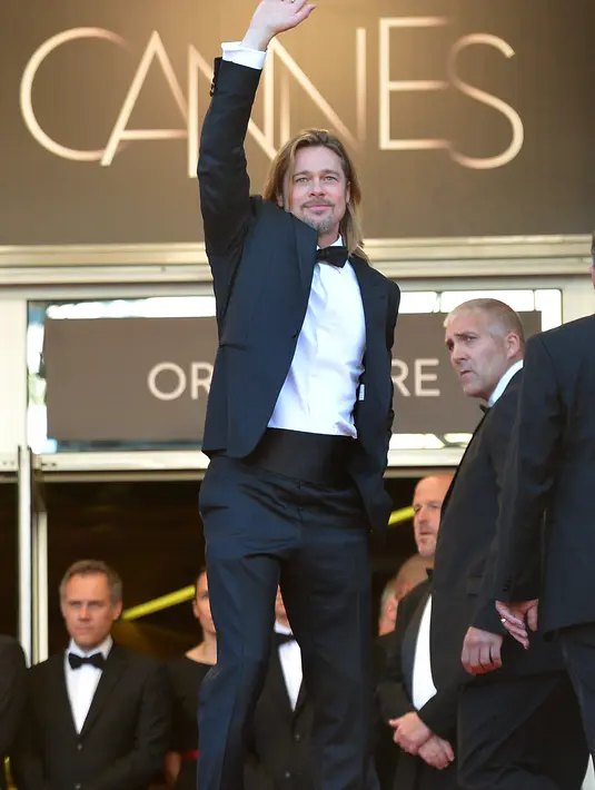 Saat Jolie dan Pitt membeli rumah tersebut itu bersamaan dengan bencana badai Katrina, lalu bekerjasama dengan ‘Make It Right Foundation’ mengubahnya menjadi penampungan sementara. (AFP/Bintang.com)