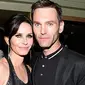 Setelah Jennifer Aniaston mantap untuk dinikahi Justin Theroux, kini kabar bahagia datang dari Courtney Cox. 