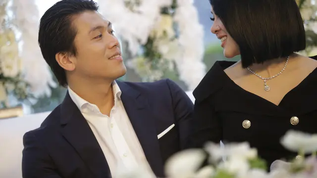 [Fimela] Syahrini dan Reino Barack