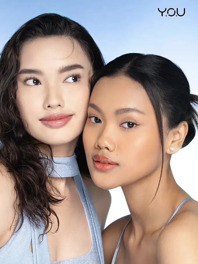 Makeup Natural ala Perempuan Korea, Aplikasikan Cloud Touch Complexion Series dari YOU Beauty