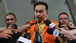 Bonaran Situmeang ditetapkan sebagai tersangka oleh KPK terkait kasus dugaan suap terhadap Akil Mochtar dalam pengurusan Pilkada Tapanuli Tengah. (Liputan6.com/Miftahul Hayat)  