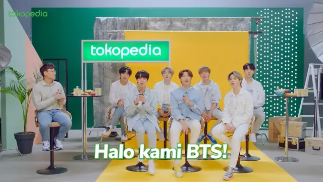 BTS dalam acara Waktu Indonesia Belanja TV Show Tokopedia (YouTube/ tokopedia)