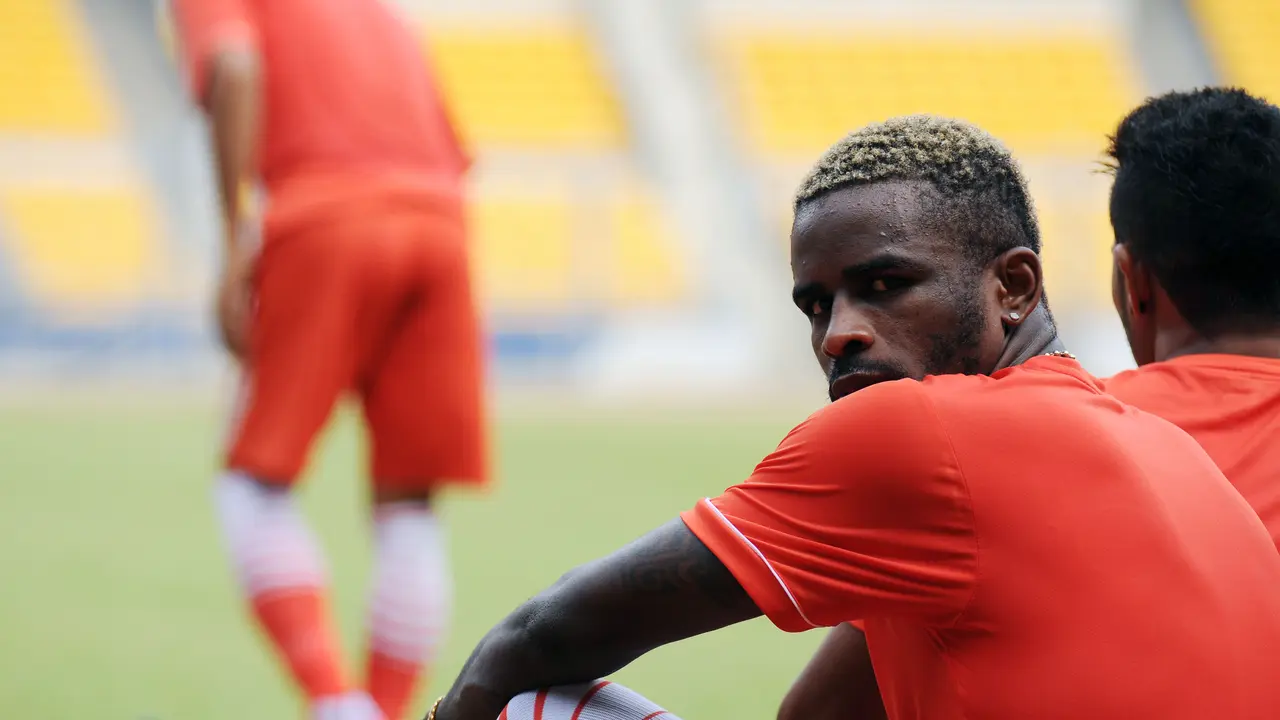Greg Nwokolo