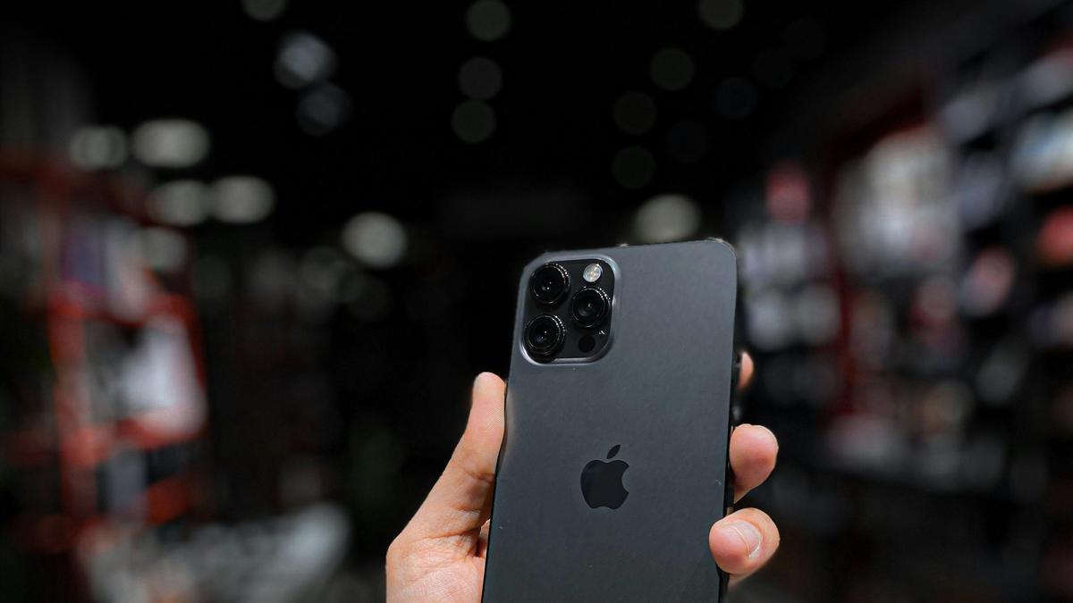 Harga iPhone 12 Pro Max 512GB di Indonesia: Spesifikasi dan Perbandingan 2025