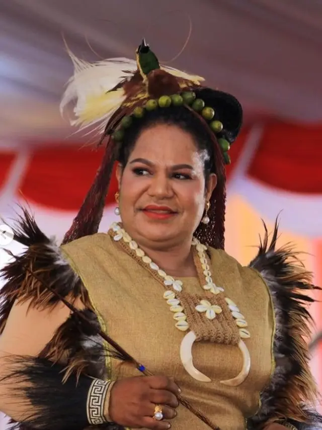 Potret Yulce Wenda Enembe (Sumber: Instagram/yulce_w_enembe)