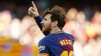 1. Lionel Messi (Barcelona) - 25 Gol (2 Penalti). (AFP/Pau Barrena)