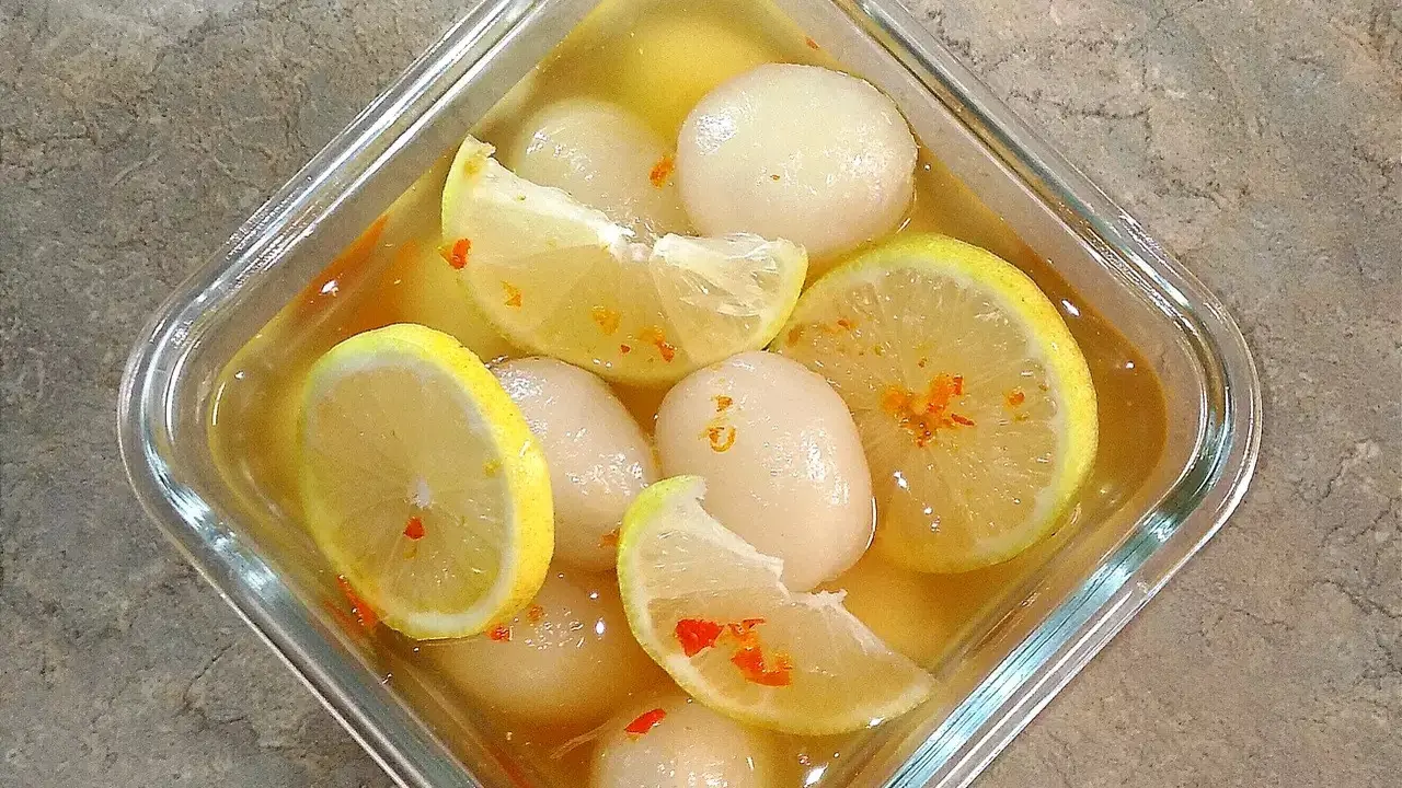 Resep asinan rambutan. (dok. Cookpad @frugalcooking)