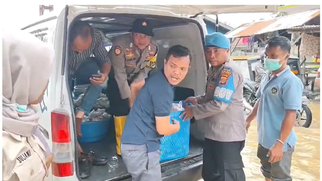 Pembagian MBG untuk korban banjir di Aceh