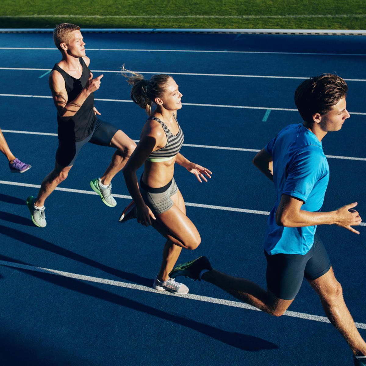 Bagaimana cara pelaksanaan aktivitas lari cepat atau sprint