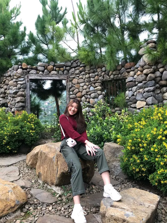 [Fimela] Tiara Andini