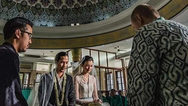 [Bintang] Edward Akbar dan Kimberly Ryder