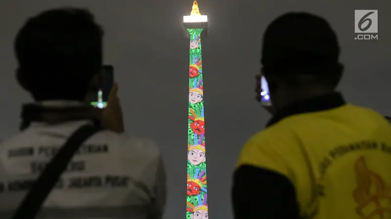 Video Mapping Hiasi Tugu Monas