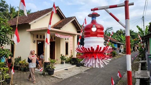 Inspirasi Hiasan 17 Agustus dari Galon Bekas