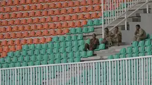 PNS ikut menonton latihan perdana timnas Indonesia