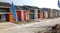 Kebijakan pemerintah melalui Kementerian Pekerjaan Umum dan Perumahan Rakyat (PUPR) untuk melakukan penyesuaian harga rumah subsidi selama tiga tahun tidak pernah dinaikan, akhirnya diubah per Juni lalu.