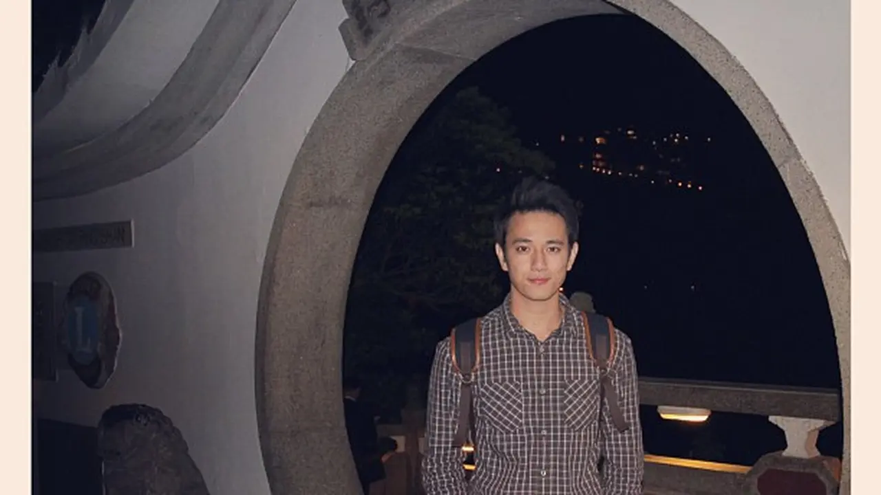 6 Potret Billy Davidson di Awal Karier, Disebut Cocok Perankan Kang Tae Moo 'Business Proposal'