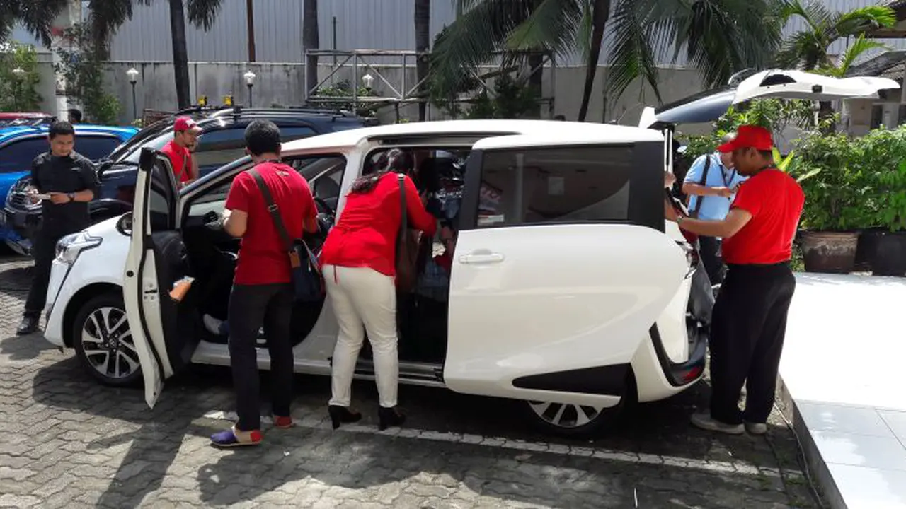 komunitas mobil