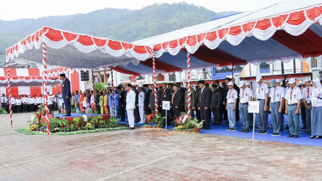 BRI Ajak 5.000 Peserta Jalan Sehat Ramaikan Peringatan HUT ke-74 RI di Papua