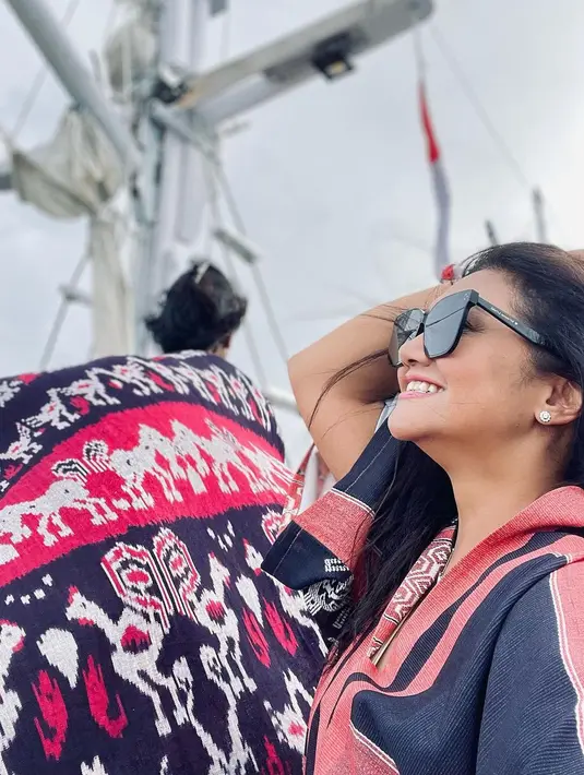 Bella Saphira (Instagram/bellasaphiraofficial)