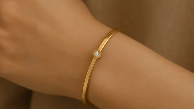 Model Gelang Emas untuk Tangan Kecil