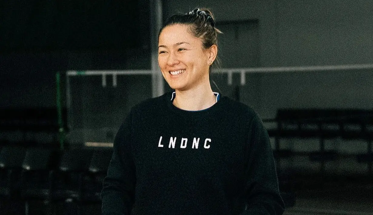 Tim Asutralia diwakilkan oleh Simon Wing Hang Leung dan Gronya Somerville. Bahkan Gronya Somerville juga akan bermain pada ganda putri.