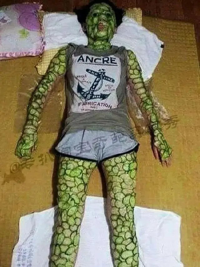 Pengin punya kulit glowing secara instan, 6 potret kocak orang pakai masker wajah bikin tepuk jidat