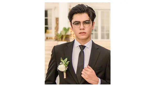 6 Potret Ryan Fitzgerald, Sepupu Cinta Laura yang Ganteng Abis